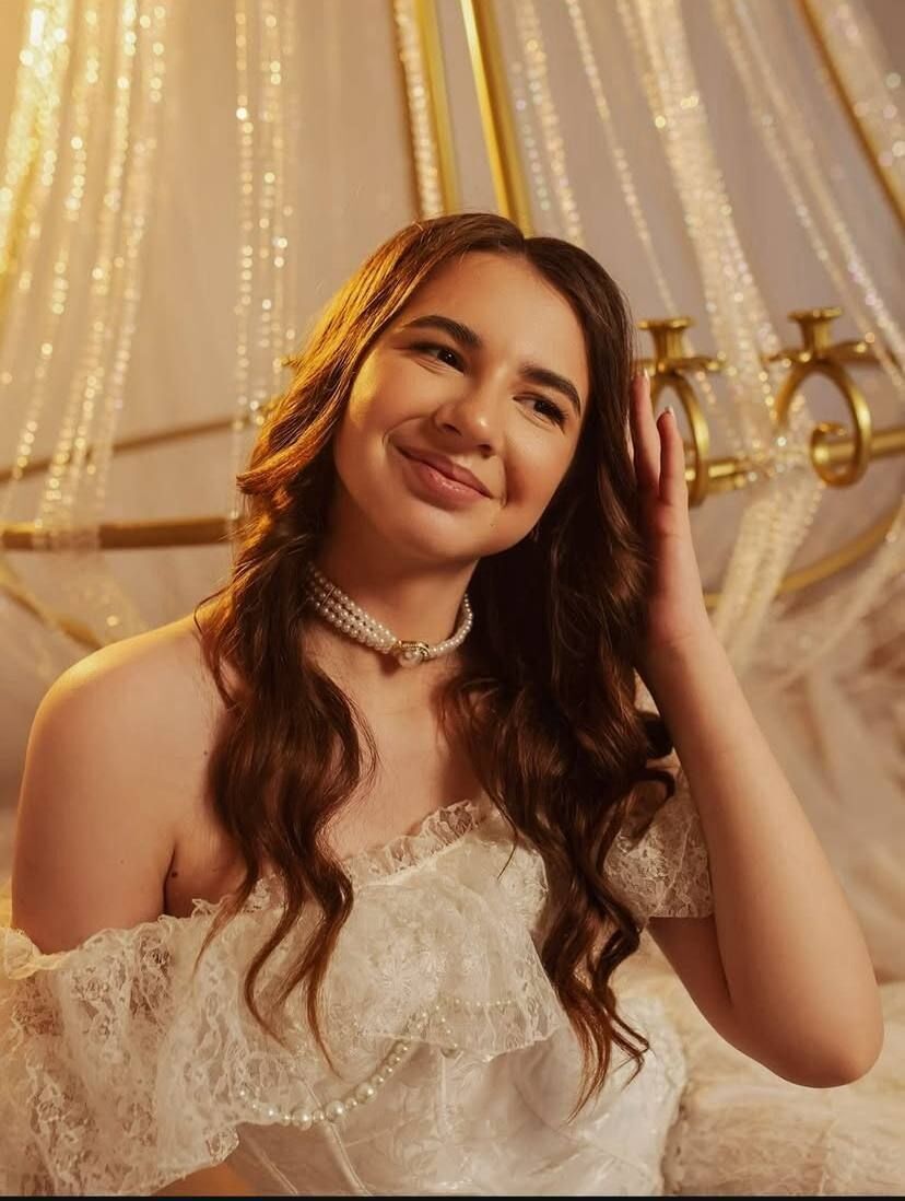 Пришел в роддом навестить жену с младенцем: появились фото нацгвардейца и его дочери, которых РФ убила ударом по Ивано-Франковску