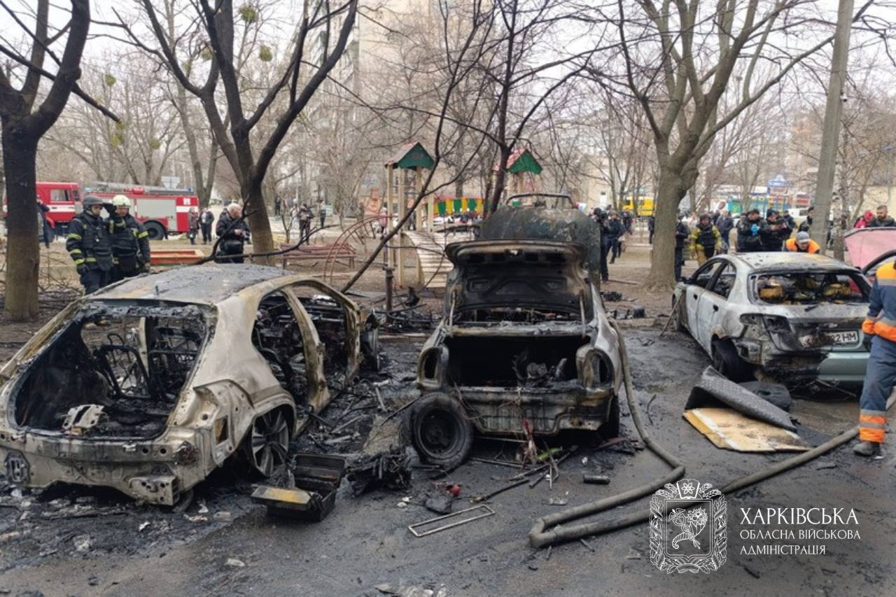 Оккупанты ударили по Харькову: произошли пожары, есть пострадавшие. Фото и видео