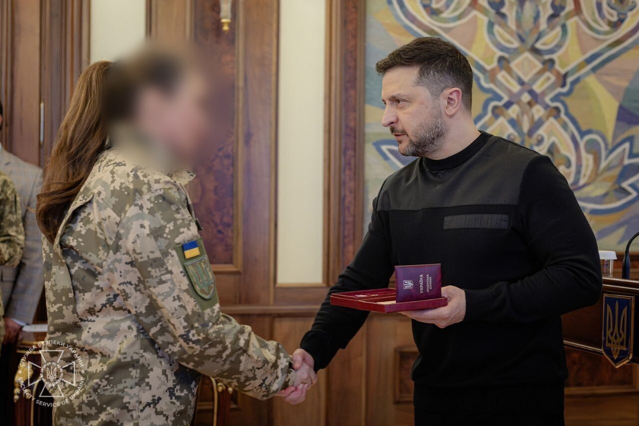 "Стала однією із взірцевих спецслужб світу": Зеленський відзначив співробітників СБУ. Фото і відео