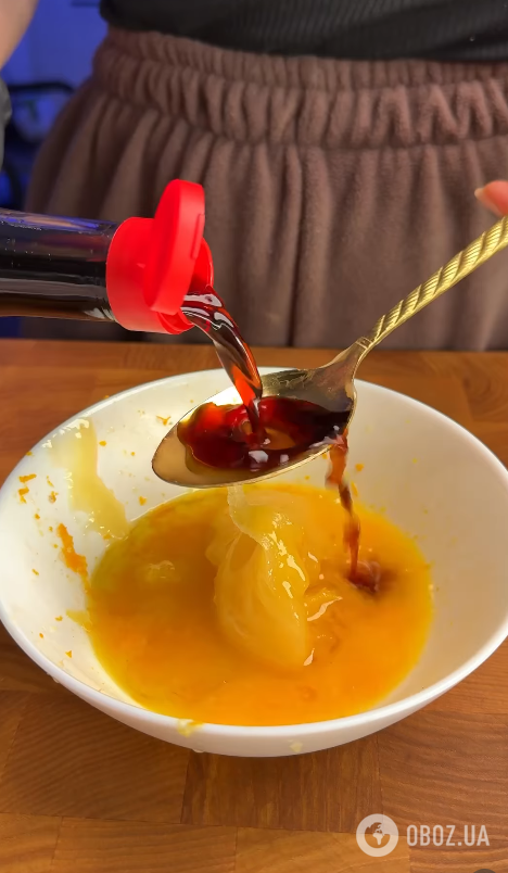 Сочные куриные бедра к картофелю: можно вкусно приготовить на ужин