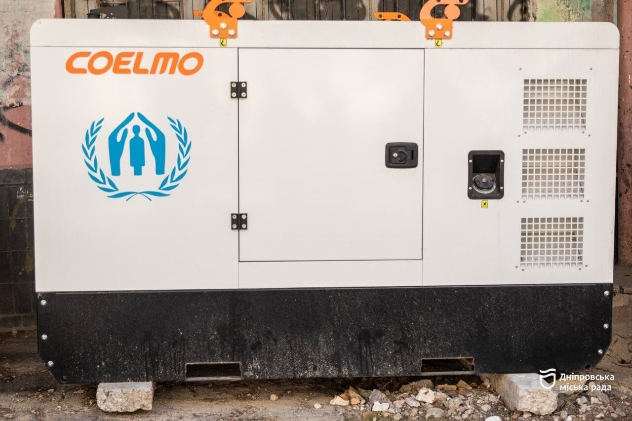 В Днепре художественные школы обеспечивают генераторами и солнечными панелями для непрерывного обучения