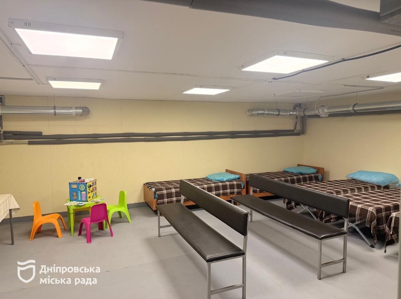 В Днепре усиливают энергоустойчивость медучреждений: больницы и амбулатории обеспечивают генераторами