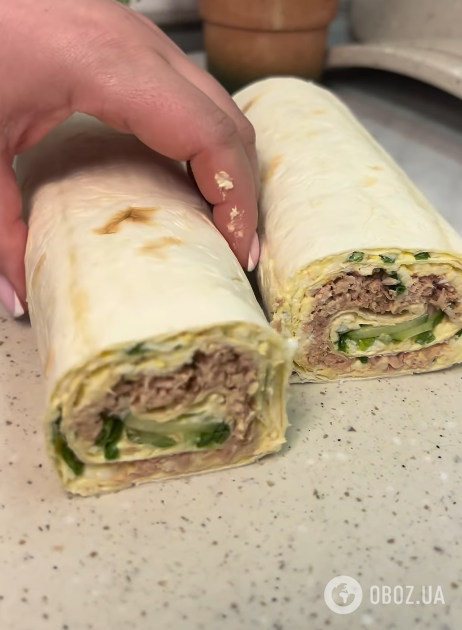 Ленивый рулет из лаваша с начинкой: готовится 15 минут