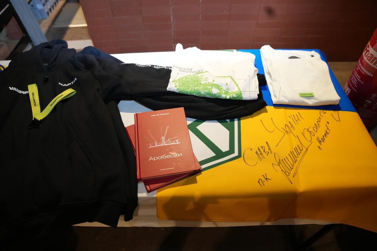 Як "Запеклий хліб із прифронтових полів" допомагає говорити про Україну у світі та підтримувати військових