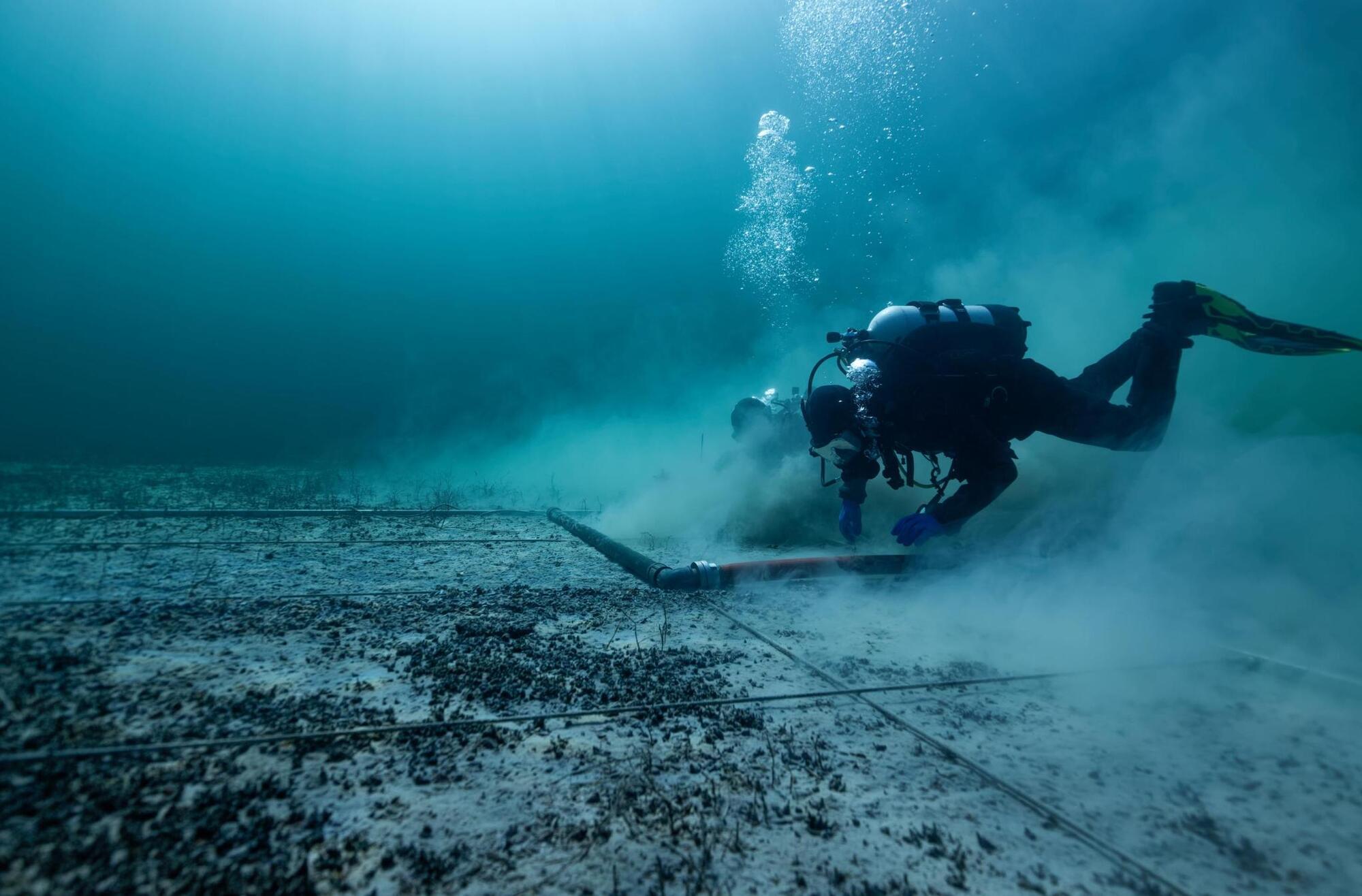 В Швейцарии в озере нашли древнеримские сокровища: масштабы впечатляют. Фото