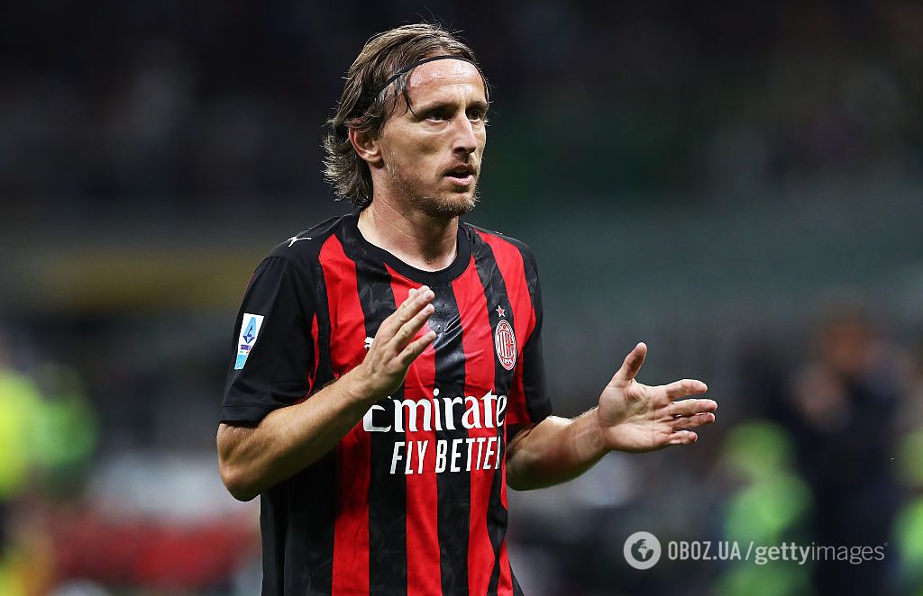 Их всего 12. Кто из действующих футболистов имеет больше 100 матчей в Лиге чемпионов