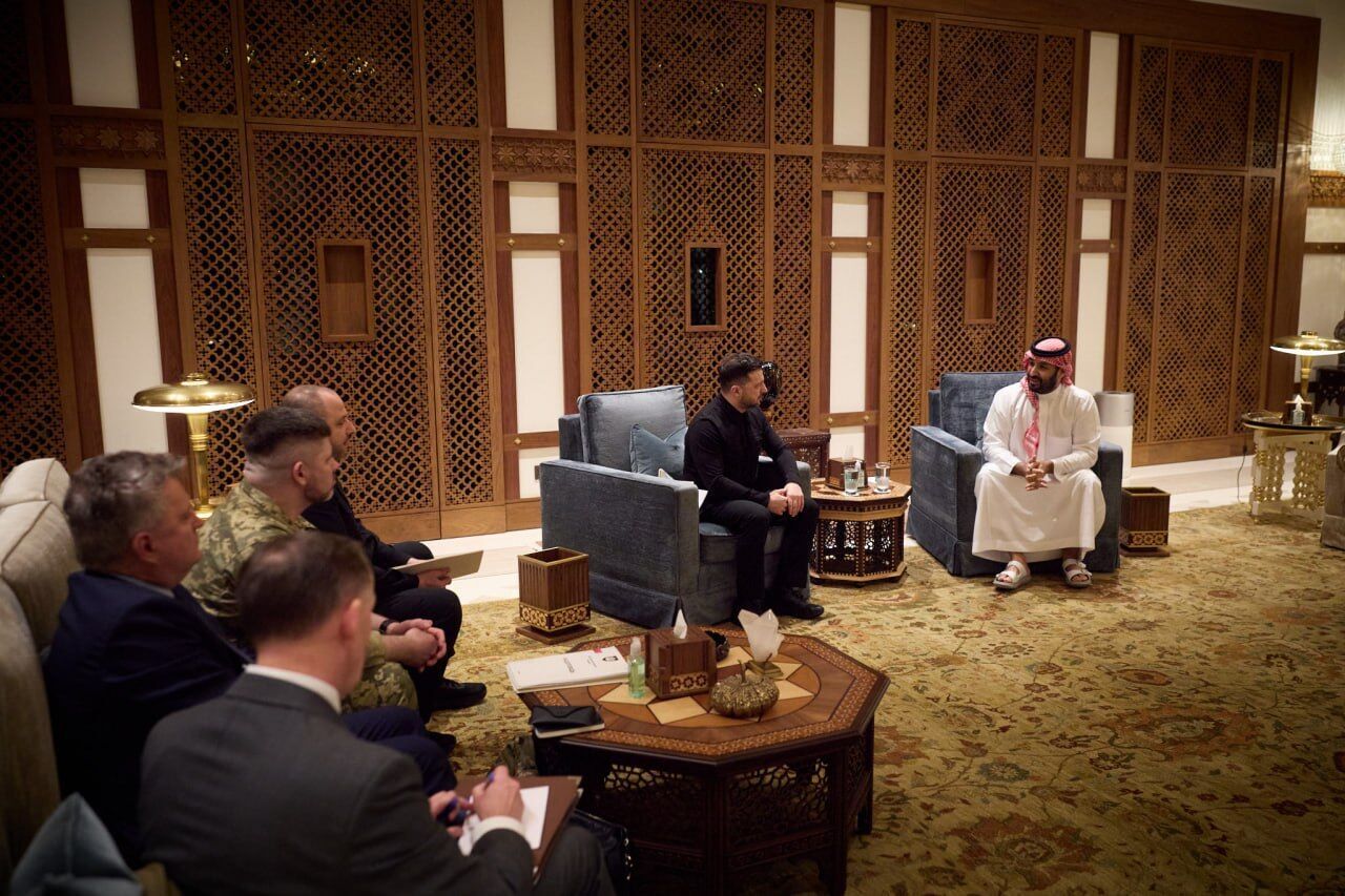 Украина и Саудовская Аравия подписали соглашение об оборонном сотрудничестве: Зеленский раскрыл детали. Фото