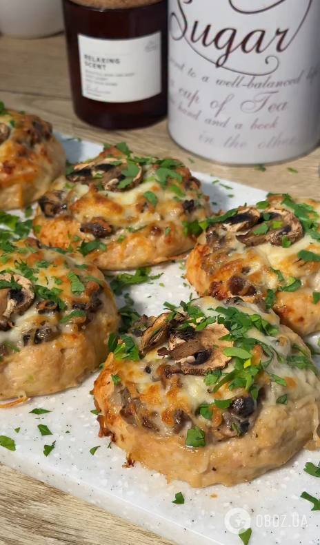 Соковиті м'ясні кошики з грибною начинкою та сиром: як приготувати смачну та ситну страву