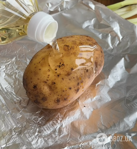 Как вкусно запечь картофель в кожуре: внутрь добавьте вкусную начинку