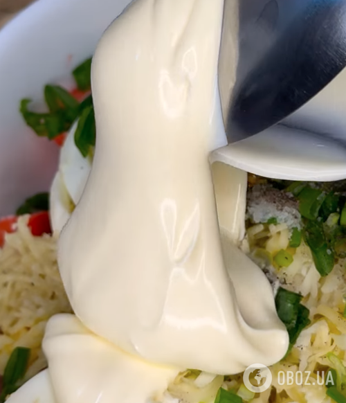 Весенний крабовый салат для пасхального стола: делимся рецептом