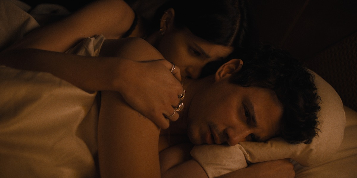 На Netflix вийшов серіал від творців "Дивних див": про що "Скоро трапиться щось страшне"