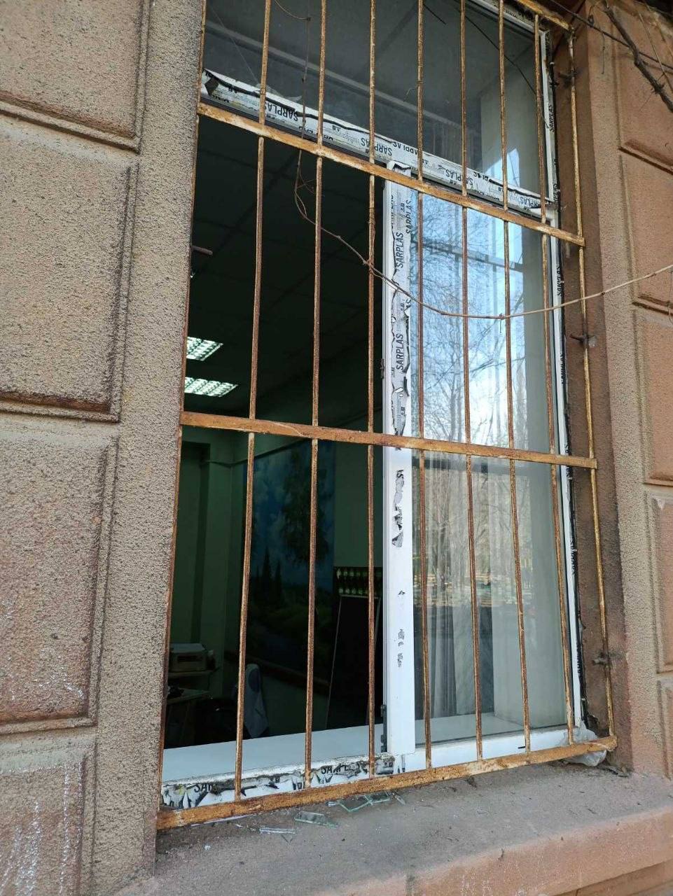 В Одесі окупанти влучили в пологовий і житлові будинки: є жертви, серед поранених – дитина. Фото