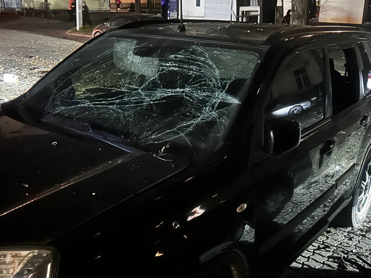 Одесса была под массированной атакой "Шахедов": есть попадания в роддом и жилые дома. Фото