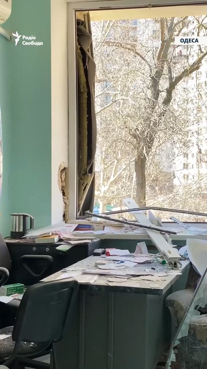 Як виглядає пологовий будинок в Одесі після прильоту "Шахеда": лікарі власноруч гасили пожежу