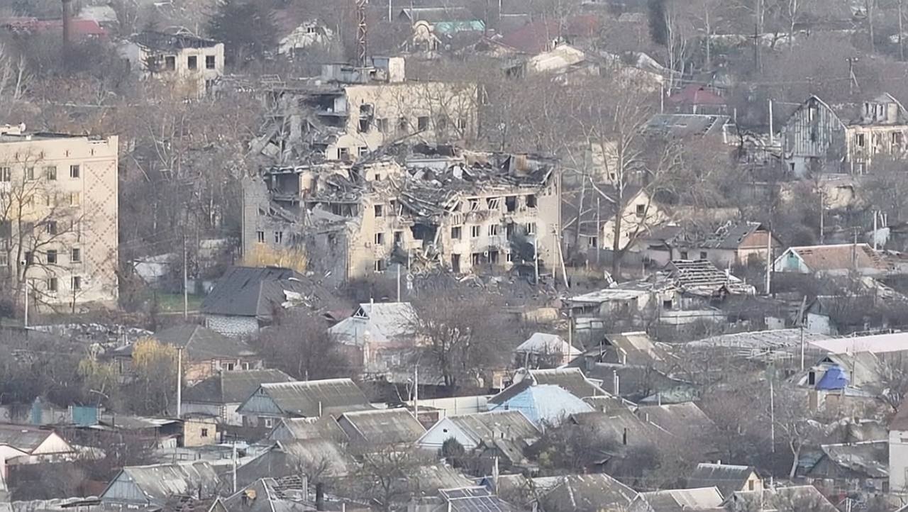 Гуманітарна катастрофа в Олешках: Лубінець звернувся до РФ та Червоного Хреста щодо евакуації цивільних