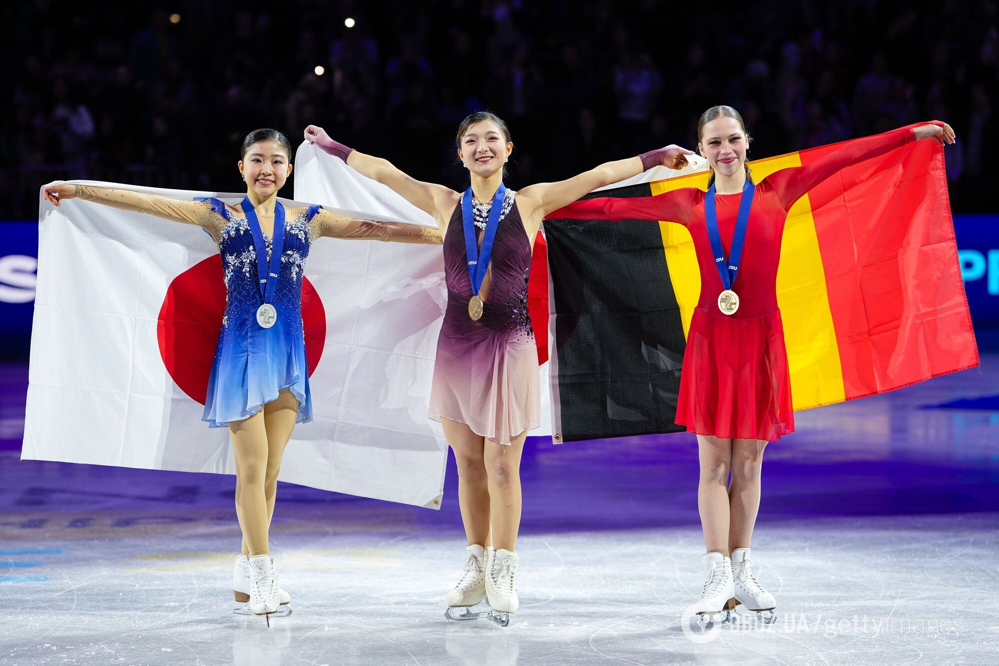 Знаменитая фигуристка в четвертый раз выиграла чемпионат мира и завершила карьеру. Видео