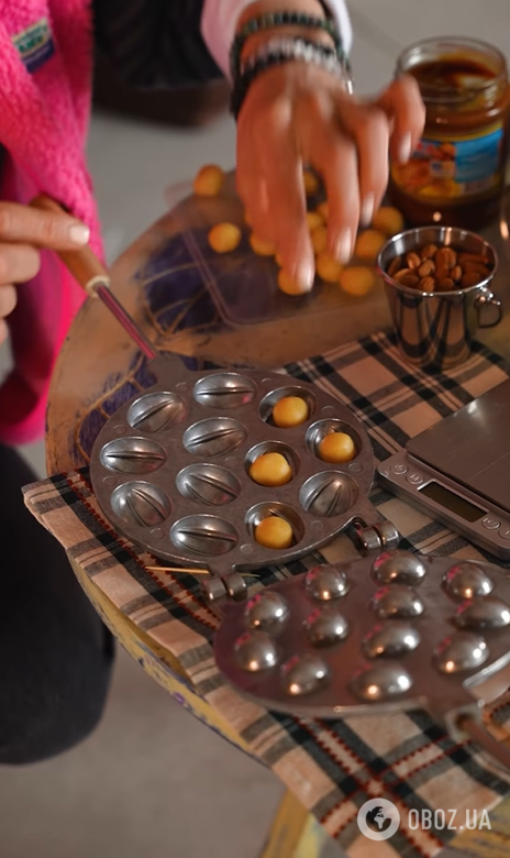 Домашние орешки со сгущенкой, как в детстве: рецепт от Ольги Мартыновской