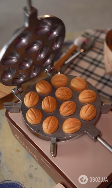 Домашние орешки со сгущенкой, как в детстве: рецепт от Ольги Мартыновской