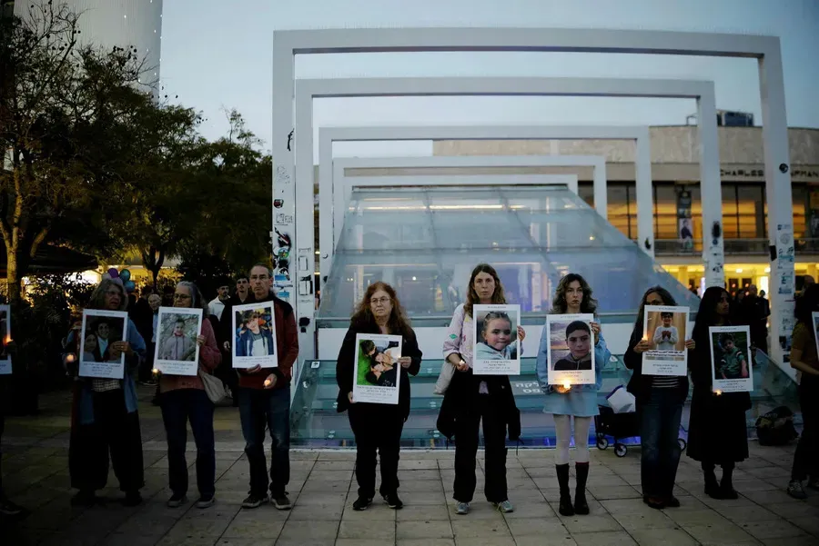 В Ізраїлі відбулися протести проти війни з Іраном: поліція розігнала демонстрантів. Фото і відео