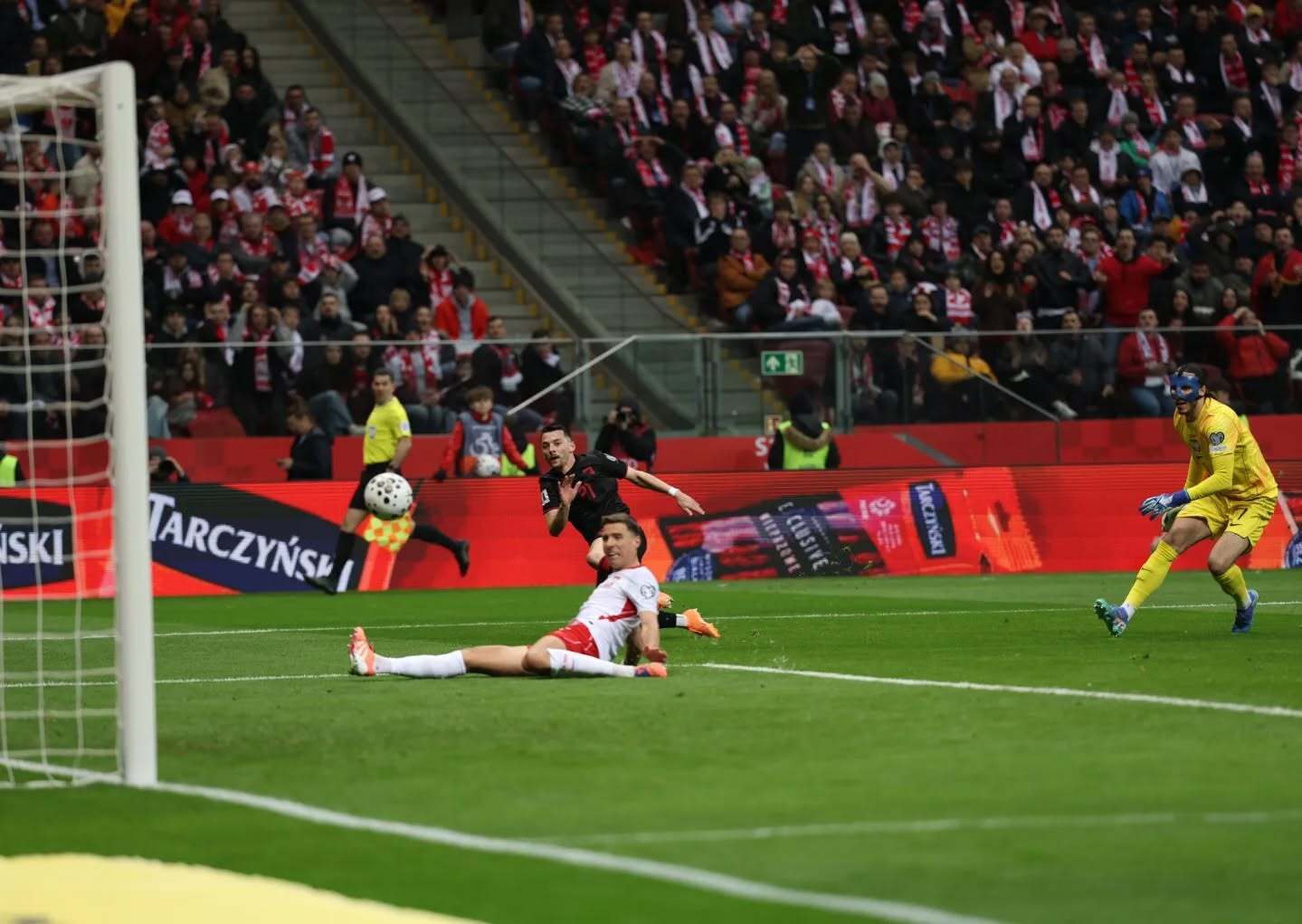 Последняя песня этой сборной Украины. Зачем мы играем товарняк с Албанией и какая от этого польза Реброву