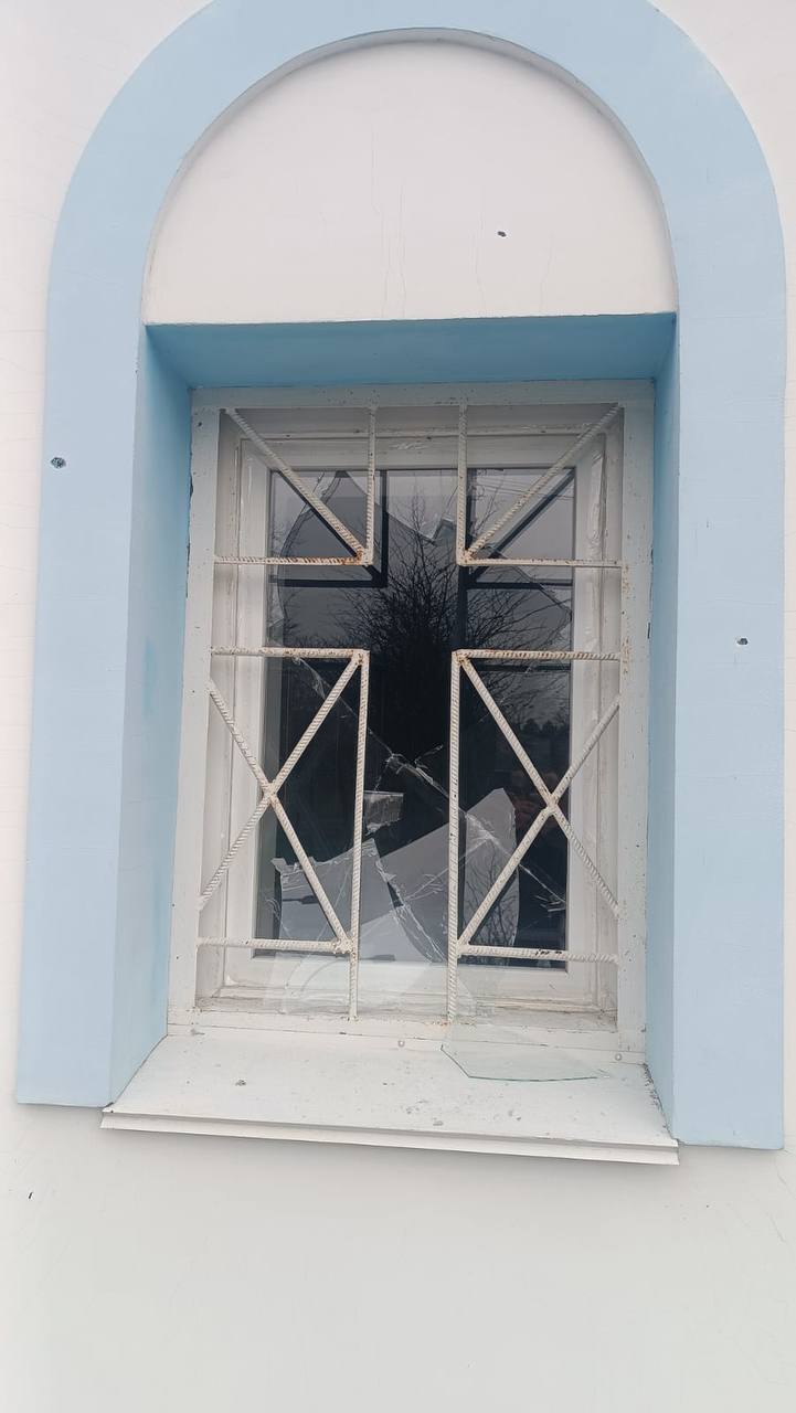 На Херсонщині російський обстріл пошкодив жіночий монастир. Фото