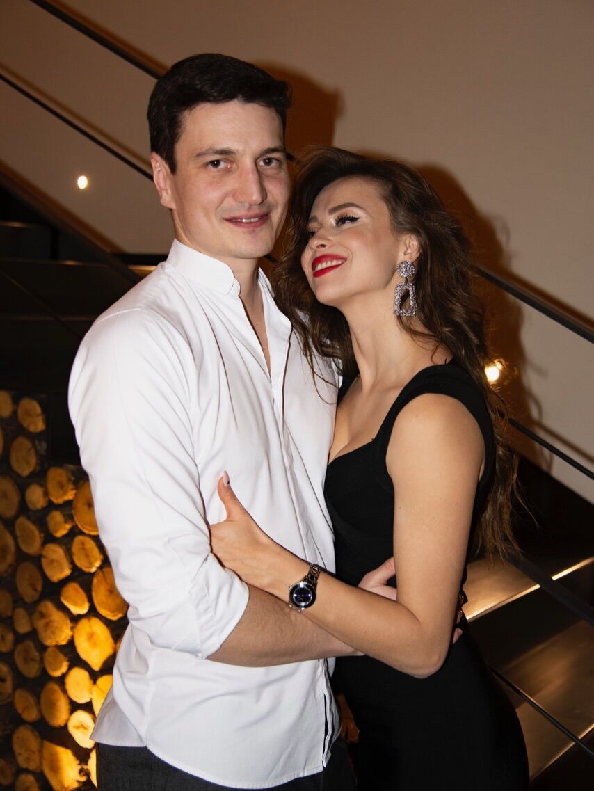 "Наша любовь не исчезла": украинская актриса Маремуха поставила точку в браке с мужем-иностранцем, с которым имела свободные отношения