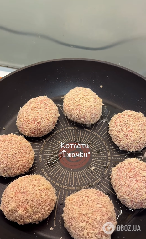 З якого м'яса приготувати нежирні котлети для дітей: можна подати з будь-яким гарніром