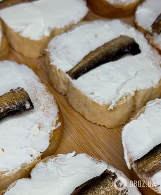 Бутерброди зі шпротами для святкового столу: ділимося рецептом смачної закуски за 5 хвилин