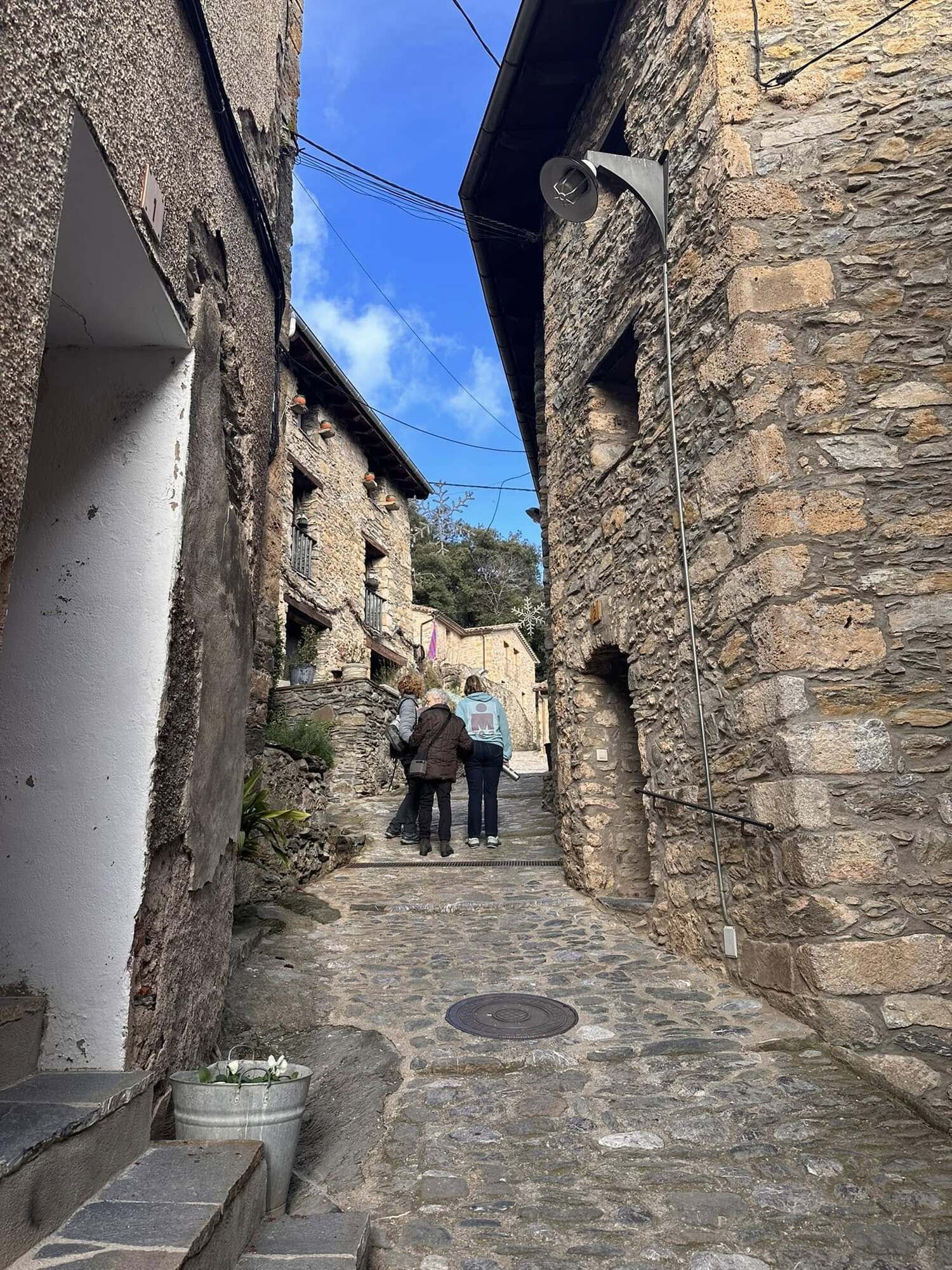 До 2023 года не было мобильной связи: деревню в Испании назвали сокровищем для туристов