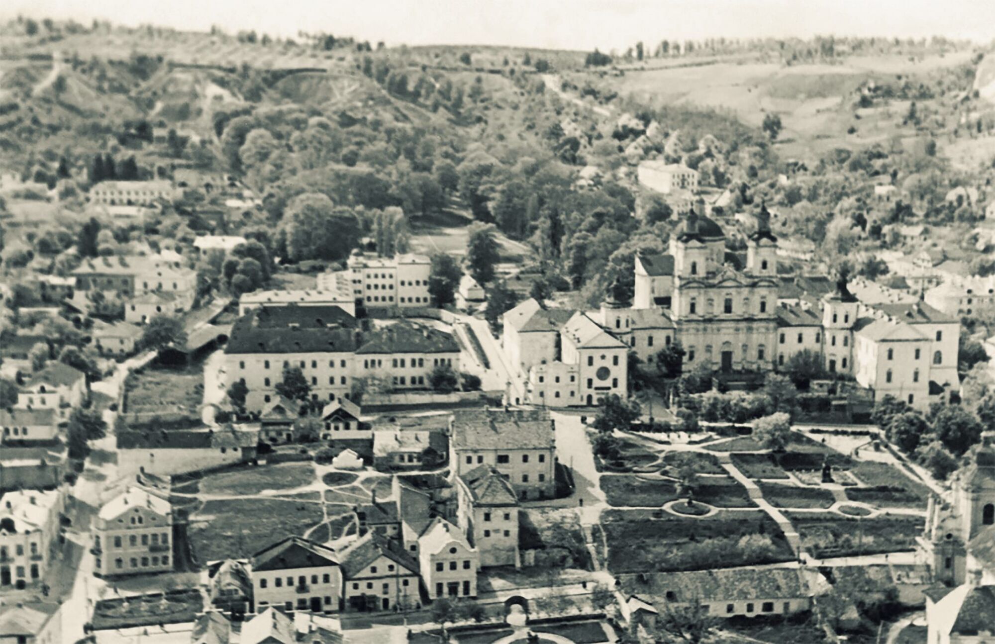 Кременець у давнину: унікальні фото міста