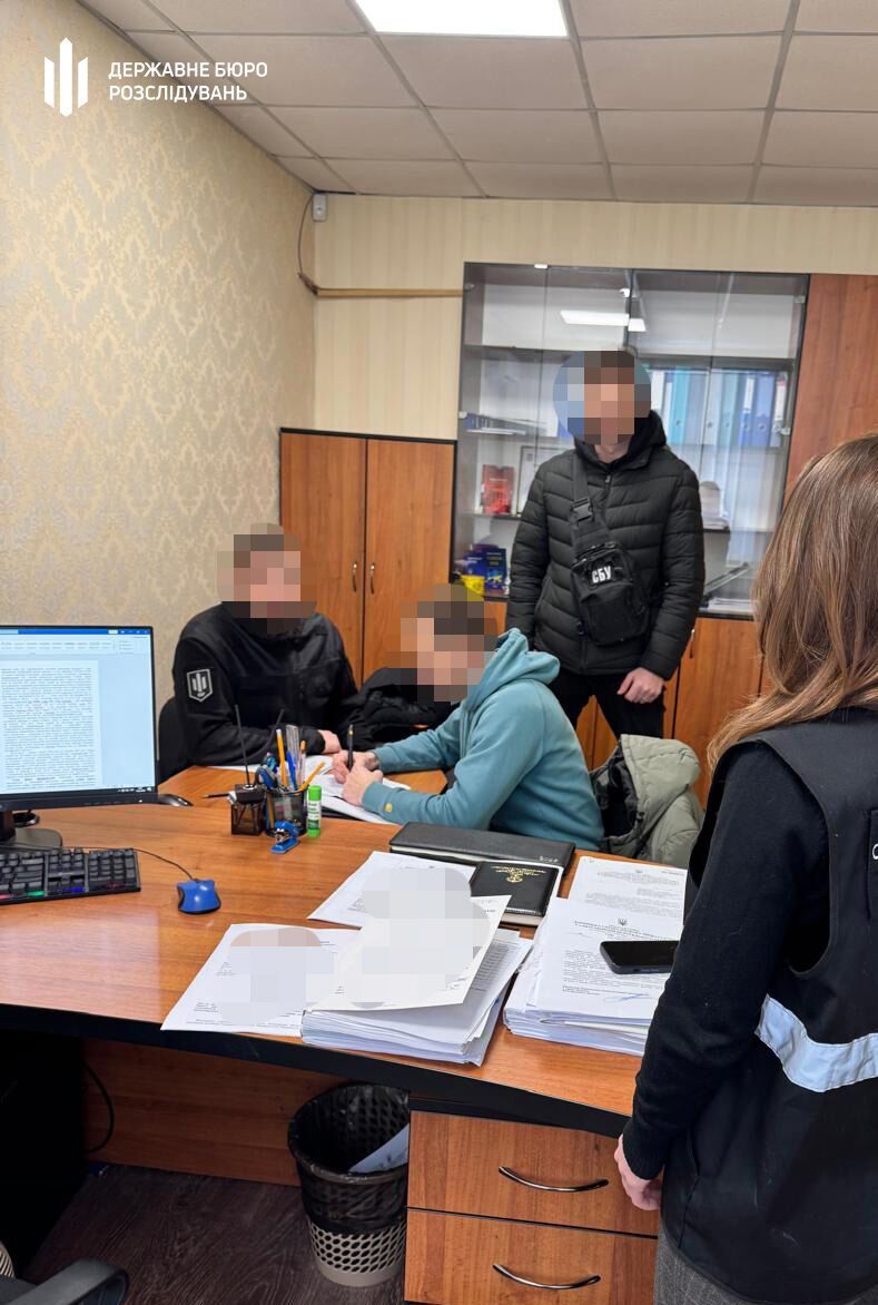 Продавав техніку, яка мала захищати небо Київщини: ДБР викрило зловмисника. Подробиці та фото