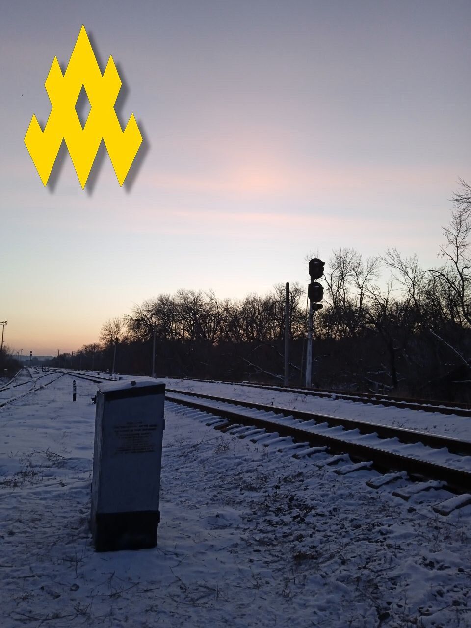 Агенты "Атеш" провели серию диверсий на железной дороге в Луганске: графики поставок вооружения оккупантам сорваны. Фото и видео