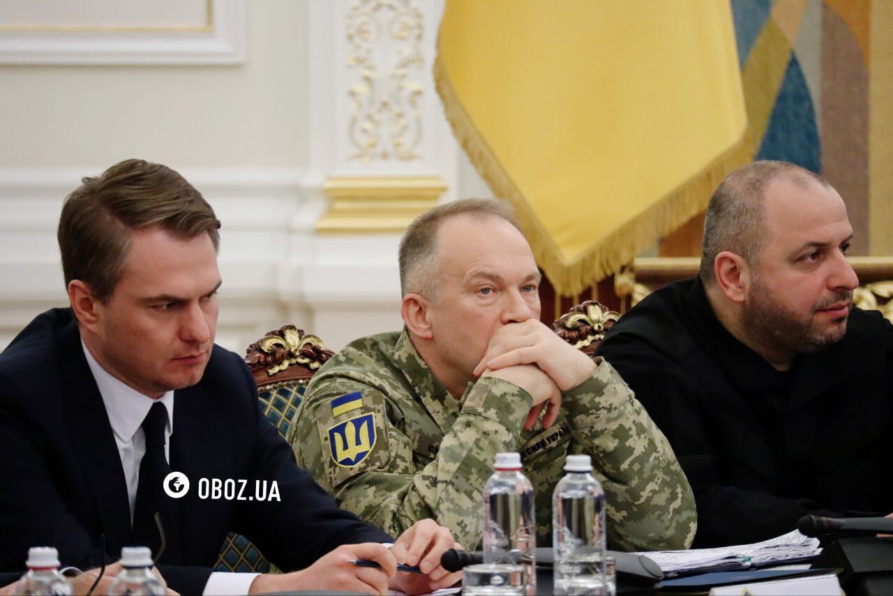 "Досвід цієї зими стане основою для подальших рішень": Зеленський провів засідання РНБО, затверджено плани стійкості для областей. Фото і відео