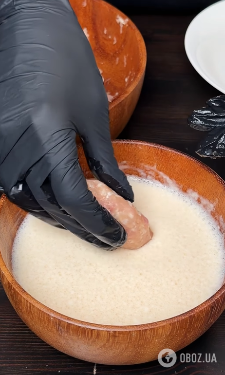 Сочные куриные котлеты в панировке: очень похожи на наггетсы