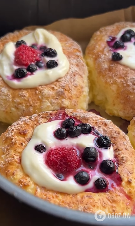 Пухкі домашні ватрушки з кисломолочного сиру: готуються 20 хвилин