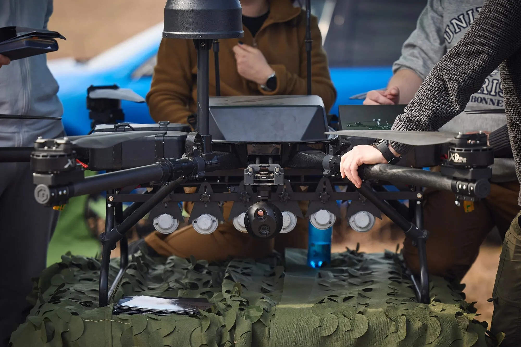"Противнику станет хуже": в Украине испытали новое поколение дронов-бомберов с защищенной связью и большей дальностью. Фото