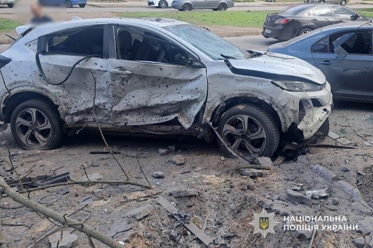 Росія атакувала Дніпропетровщину: загинула людина, багато поранених. Фото