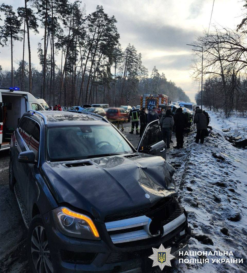 Понад 200 ДТП з постраждалими: страшна статистика аварійності в Києві та області за лютий