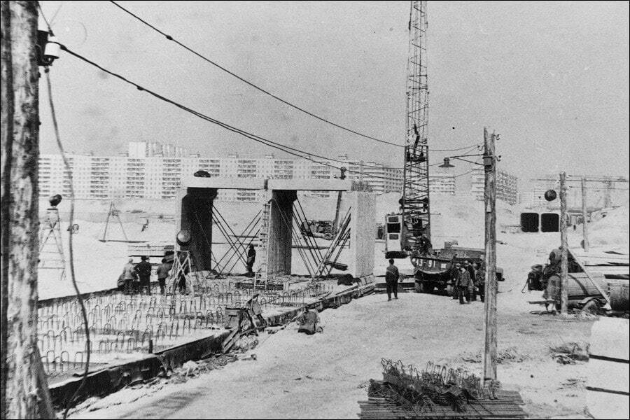 В сети показали, как в 1970-х годах строили метро на Оболонь в Киеве. Архивные фото