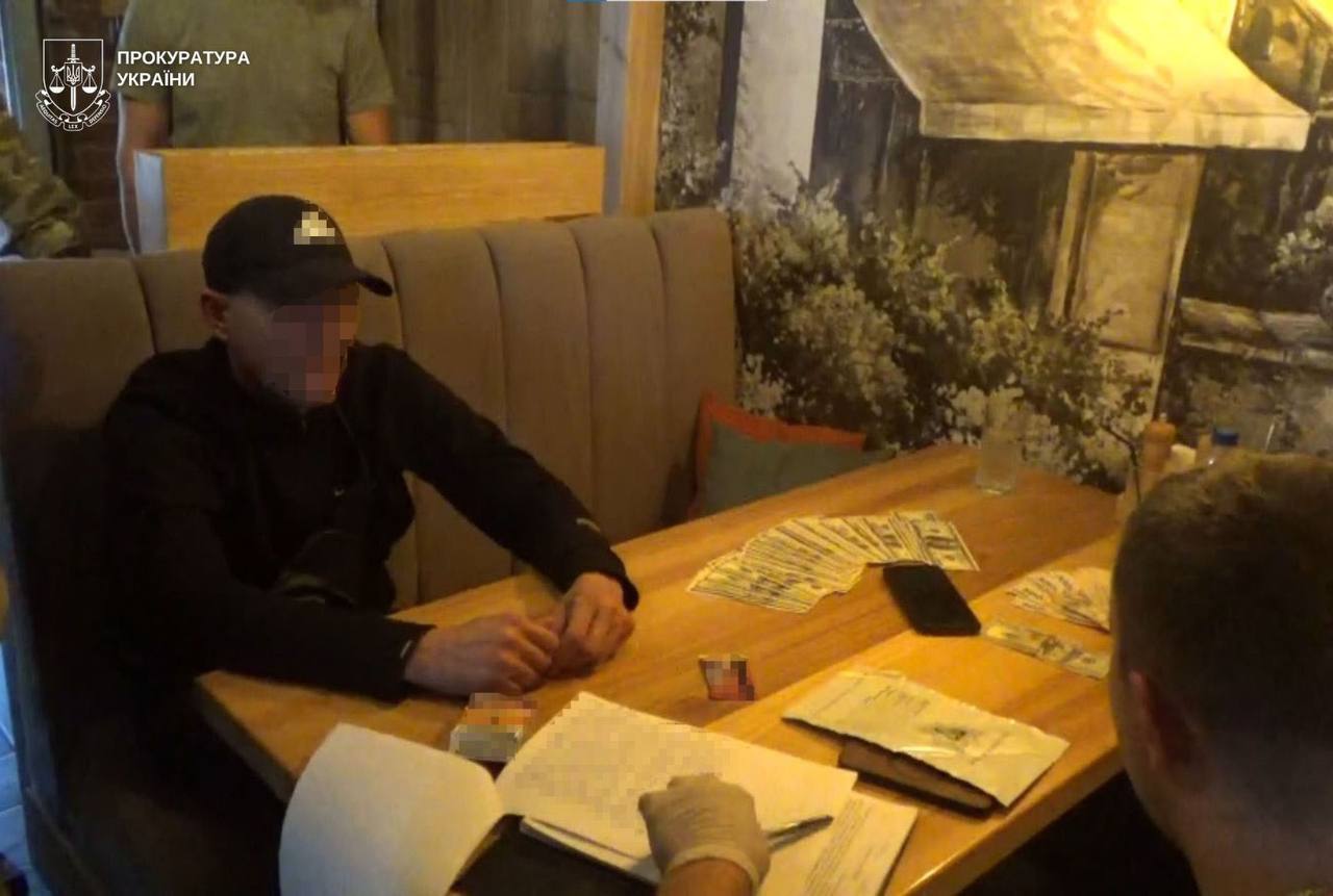 Поймали на горячем: как наказали организатора незаконной переправки уклонистов за границу. Фото