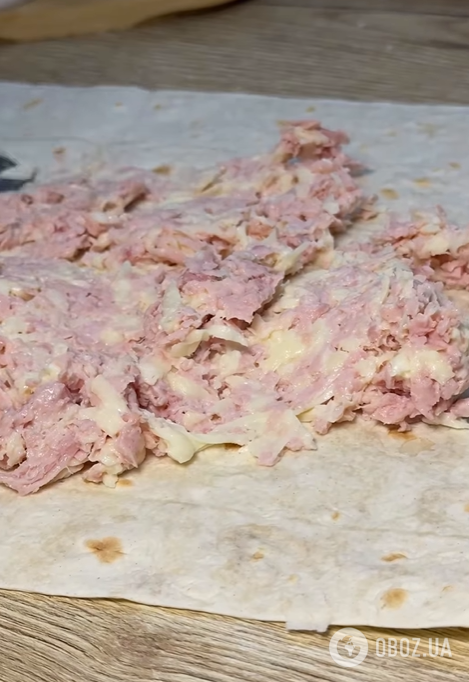 Ліниві міні-піци з лаваша: готуються максимум 15 хвилин