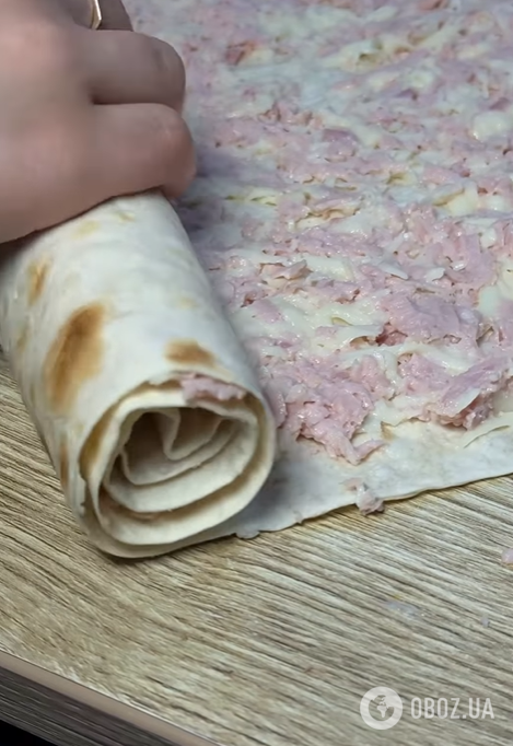 Ліниві міні-піци з лаваша: готуються максимум 15 хвилин