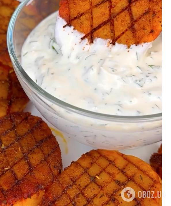 Запечена смачна картопля зі спеціями: розповідаємо, як правильно приготувати