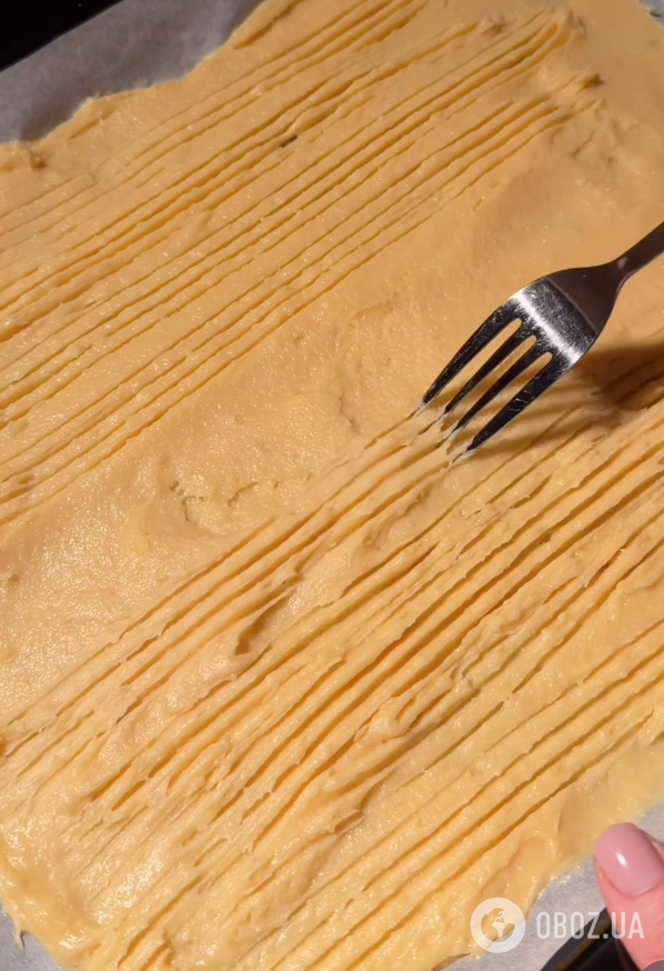 Вкуснее любого торта: рулет-эклер со сгущенным молоком и вкусным кремом