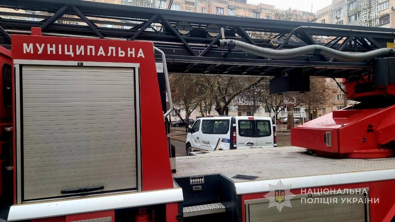 Оккупанты атаковали Одессу дронами: повреждена многоэтажка, есть пострадавший. Фото