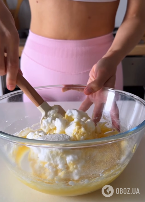 Пышная домашняя шарлотка без сахара: как приготовить низкокалорийный десерт