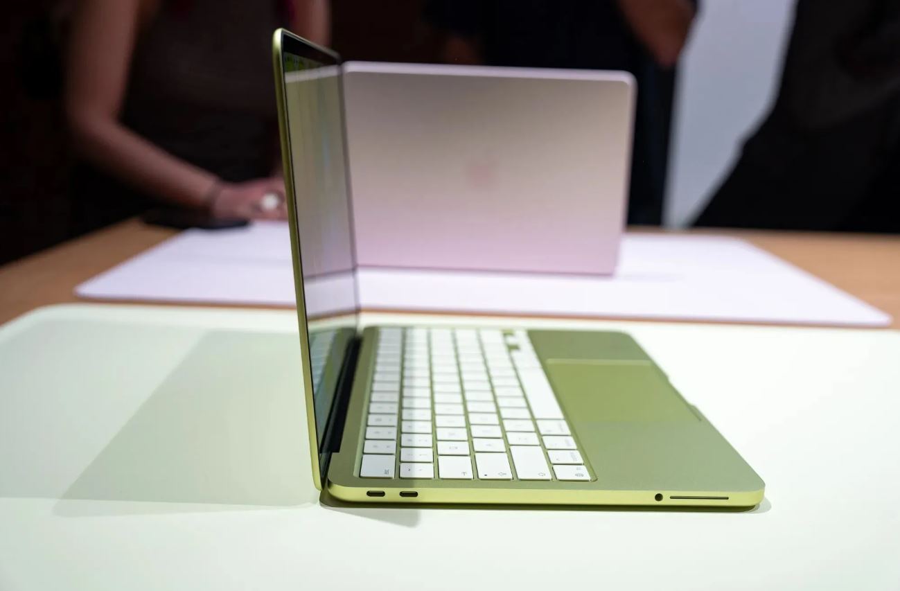 Apple офіційно представила MacBook Neo: що відомо про найдоступніший ноутбук