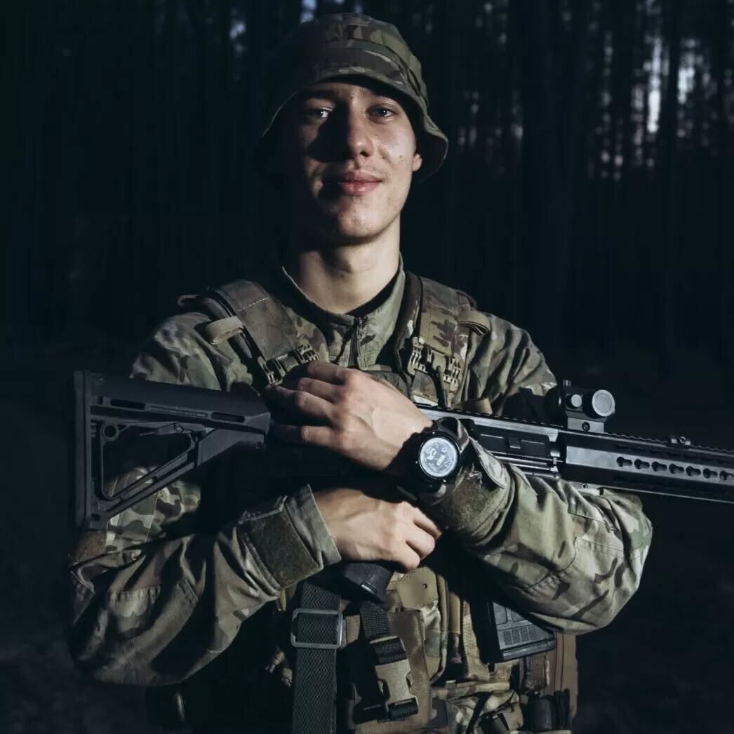 "Ударив в бороду і схопив за автомат": київський футболіст зумів врятуватися, зустрівшись з російським військовим в тилу