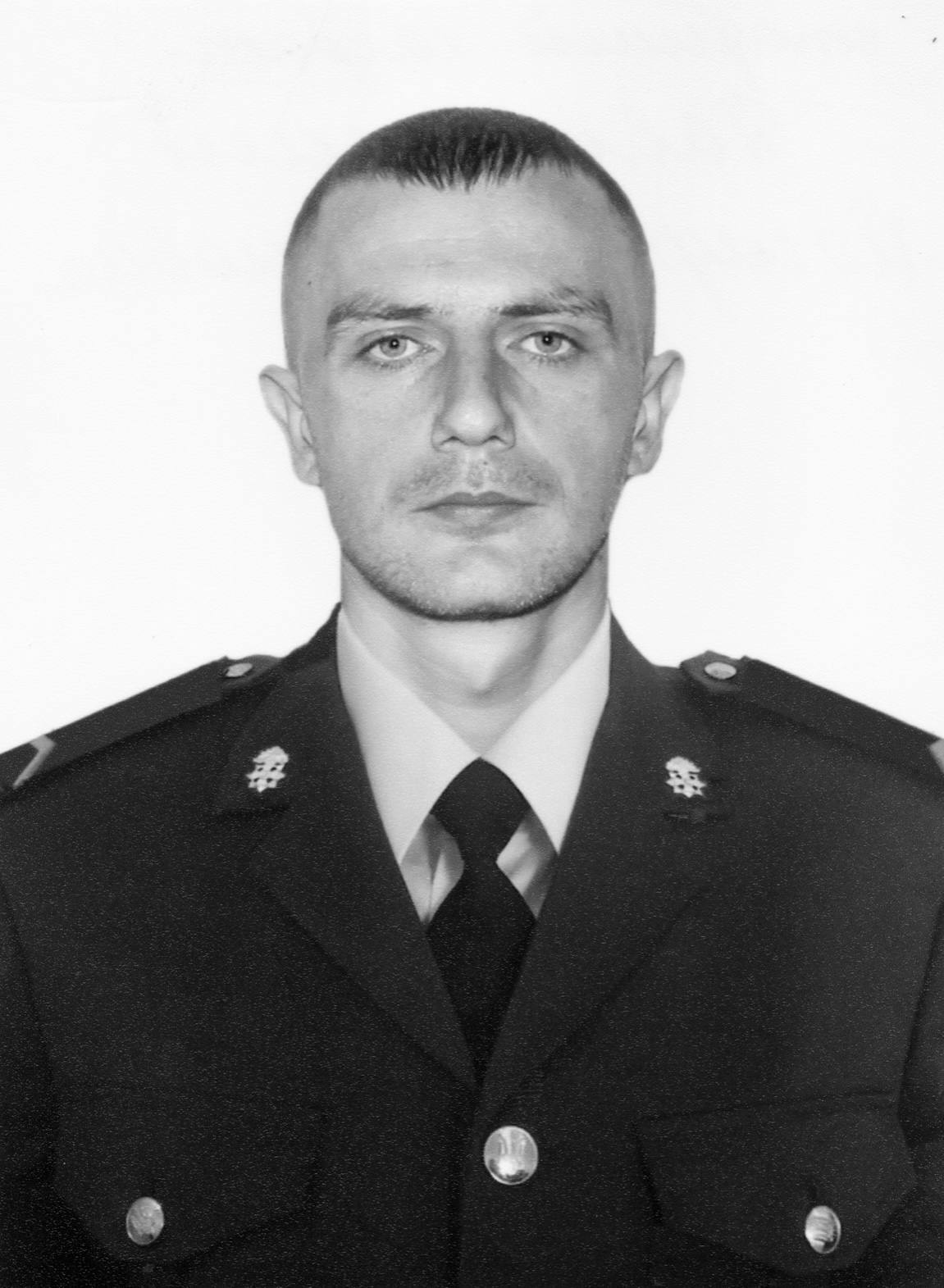 Без батька залишилась маленька дочка: у лікарні помер нацгвардієць, який постраждав унаслідок теракту у Львові. Фото