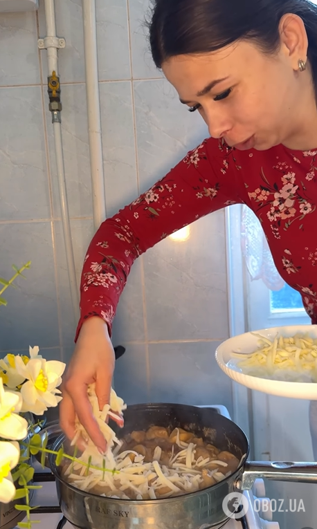 Як смачно приготувати заморожені пельмені на сковорідці: простий рецепт на вечерю